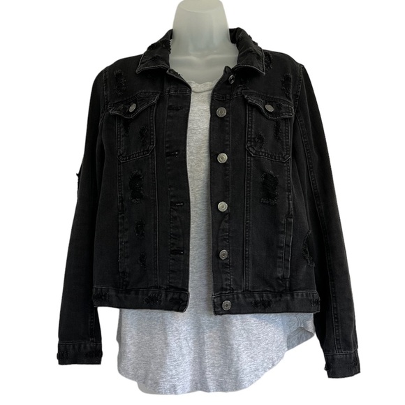 Distressed black jean jacket - Picture 1 of 7